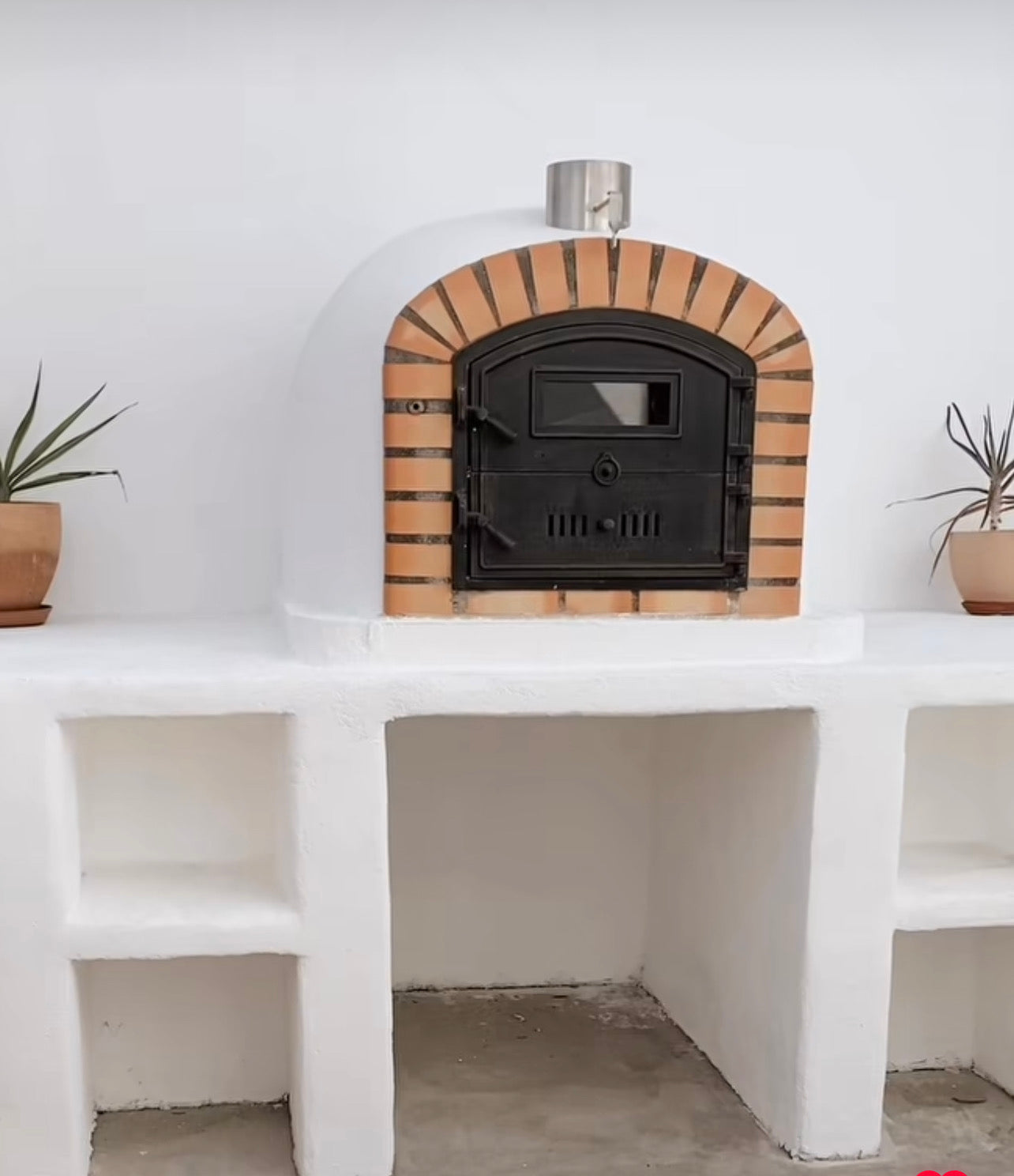 Lisboa Premium Wood Fired Pizza Oven