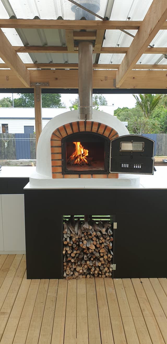 Lisboa Premium Wood Fired Pizza Oven