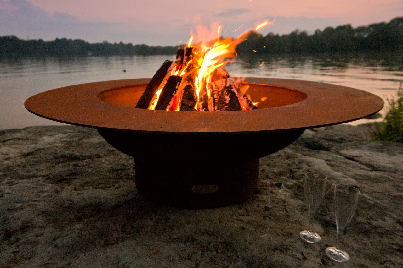 Fire Pit Art's Classic Design Magnum Fire Pit