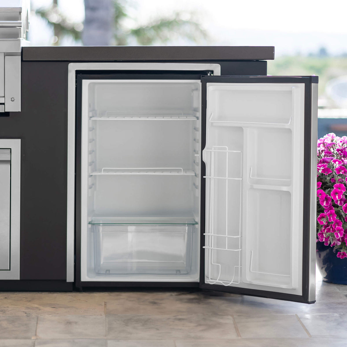 Videl Grills 4.5 CU. FT. Compact Refrigerator for Outdoor Kitchens