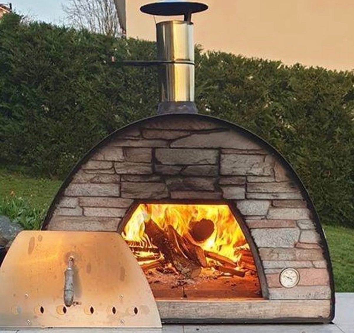 MAXIMUS PRIME ARENA BLACK PIZZA OVEN